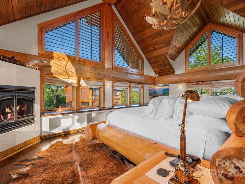 2910 Eagles Nest Trail, Banner Elk, NC 28604.  MLS# CAR4277103, YatesRealty ID 84. 