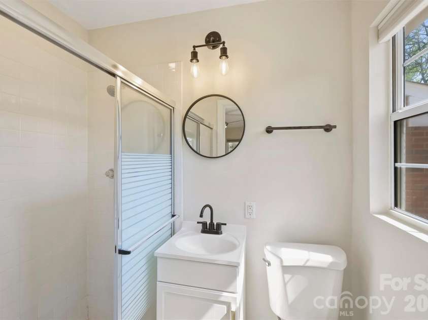 5447 Alpine Lane, Charlotte, NC 28269.  MLS# CAR4353524, YatesRealty ID 8401. 