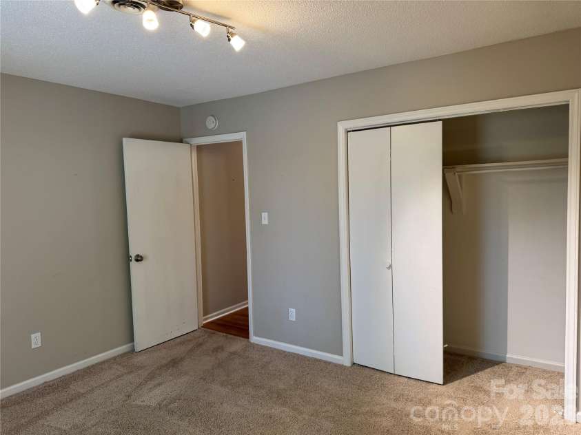 110 Ashleigh Court, Fort Mill, SC 29715.  MLS# CAR4363123, YatesRealty ID 8402. 
