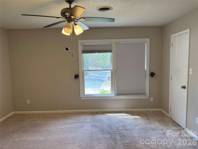 110 Ashleigh Court, Fort Mill, SC 29715.  MLS# CAR4363123, YatesRealty ID 8402. 