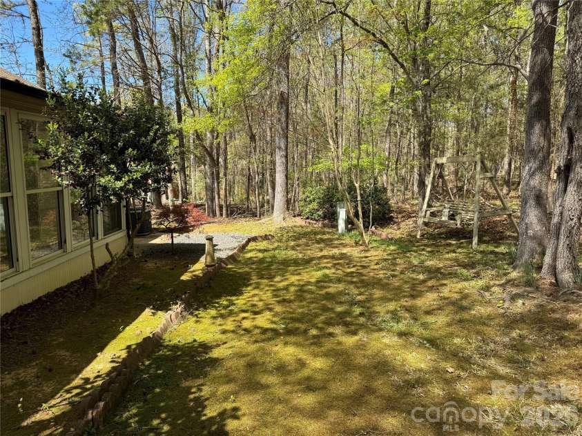 110 Ashleigh Court, Fort Mill, SC 29715.  MLS# CAR4363123, YatesRealty ID 8402. 