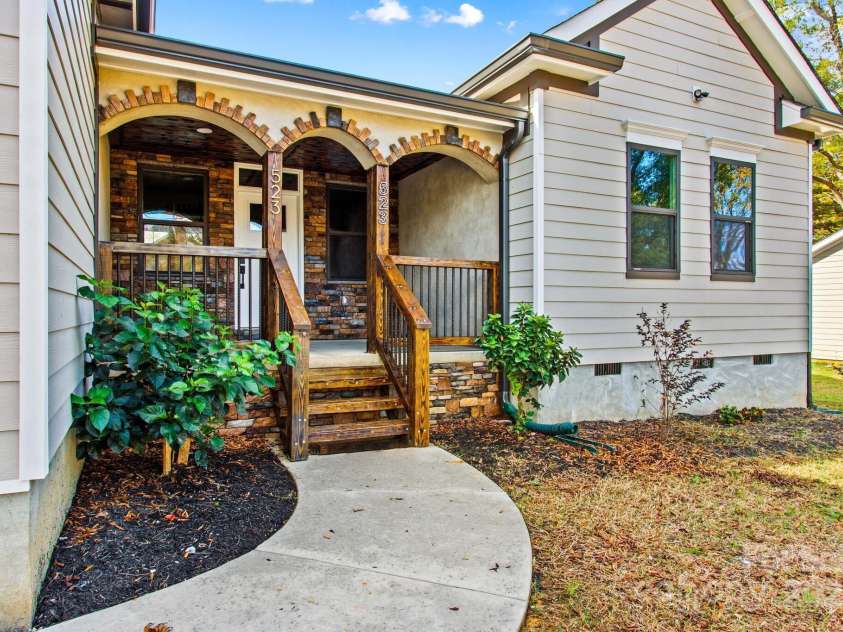 523 Carolina Boulevard, Salisbury, NC 28146.  MLS# CAR4199566, YatesRealty ID 8402. 