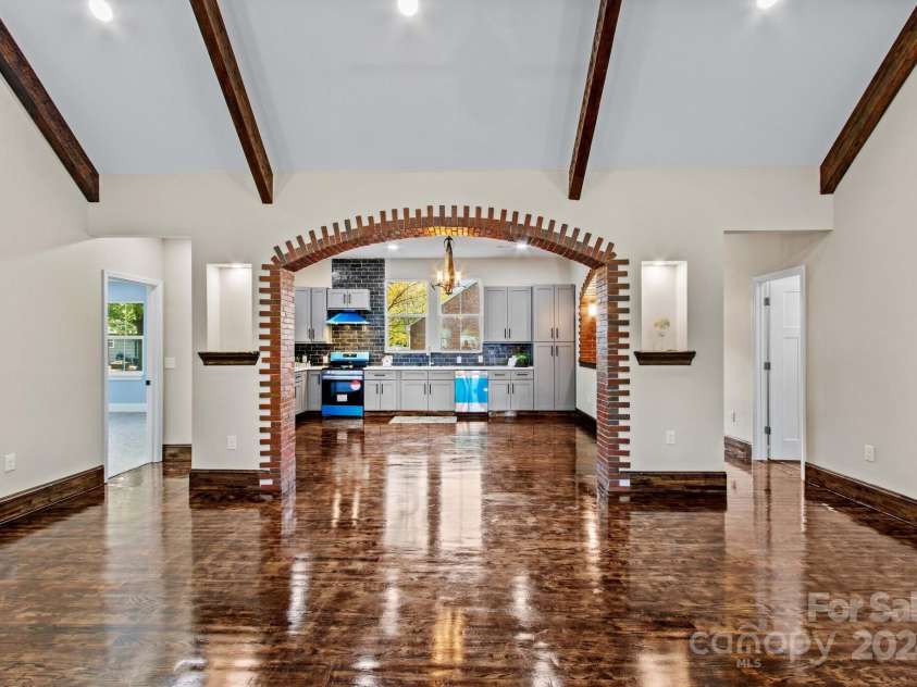 523 Carolina Boulevard, Salisbury, NC 28146.  MLS# CAR4199566, YatesRealty ID 8402. 