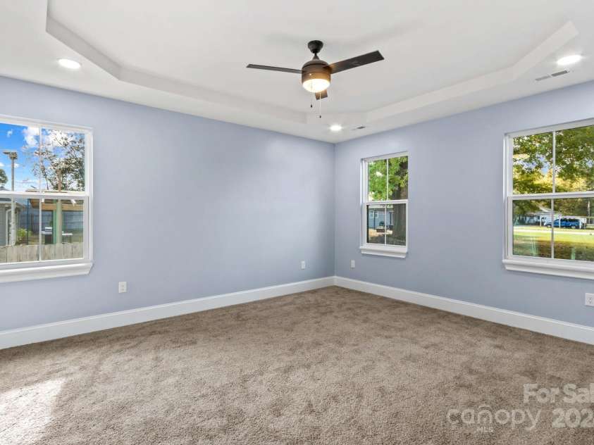 523 Carolina Boulevard, Salisbury, NC 28146.  MLS# CAR4199566, YatesRealty ID 8402. 