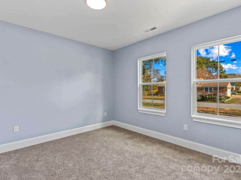 523 Carolina Boulevard, Salisbury, NC 28146.  MLS# CAR4199566, YatesRealty ID 8402. 