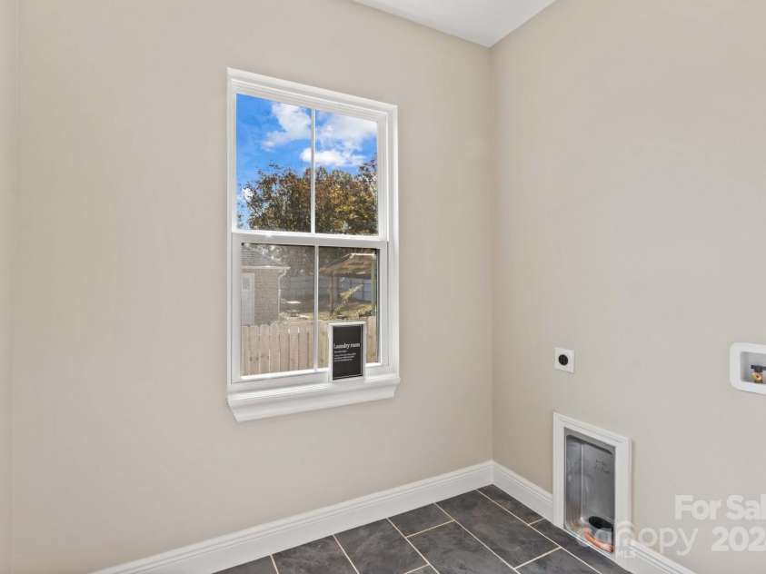 523 Carolina Boulevard, Salisbury, NC 28146.  MLS# CAR4199566, YatesRealty ID 8402. 