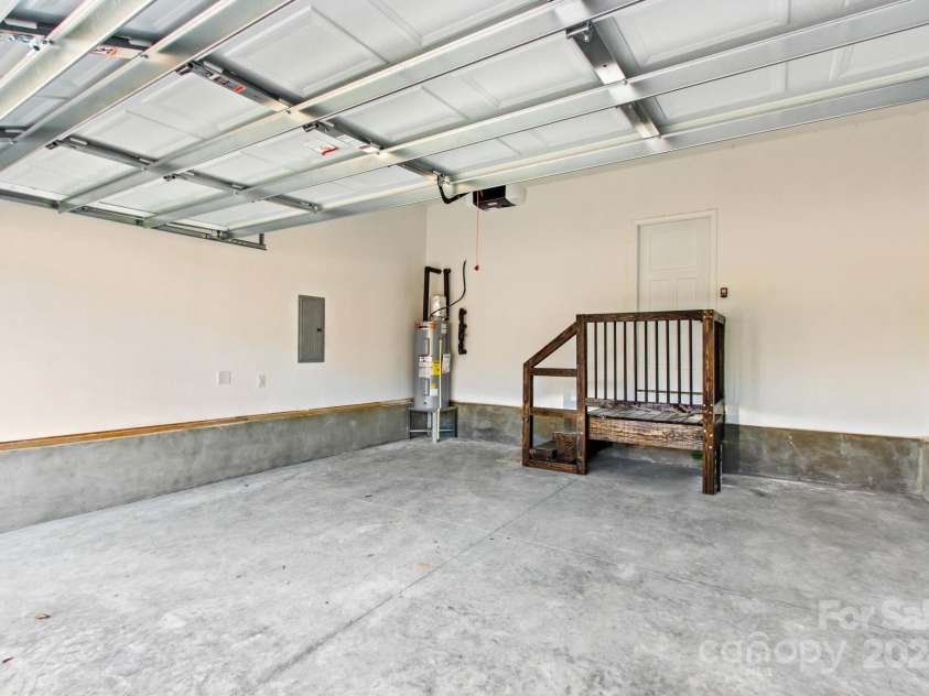 523 Carolina Boulevard, Salisbury, NC 28146.  MLS# CAR4199566, YatesRealty ID 8402. 