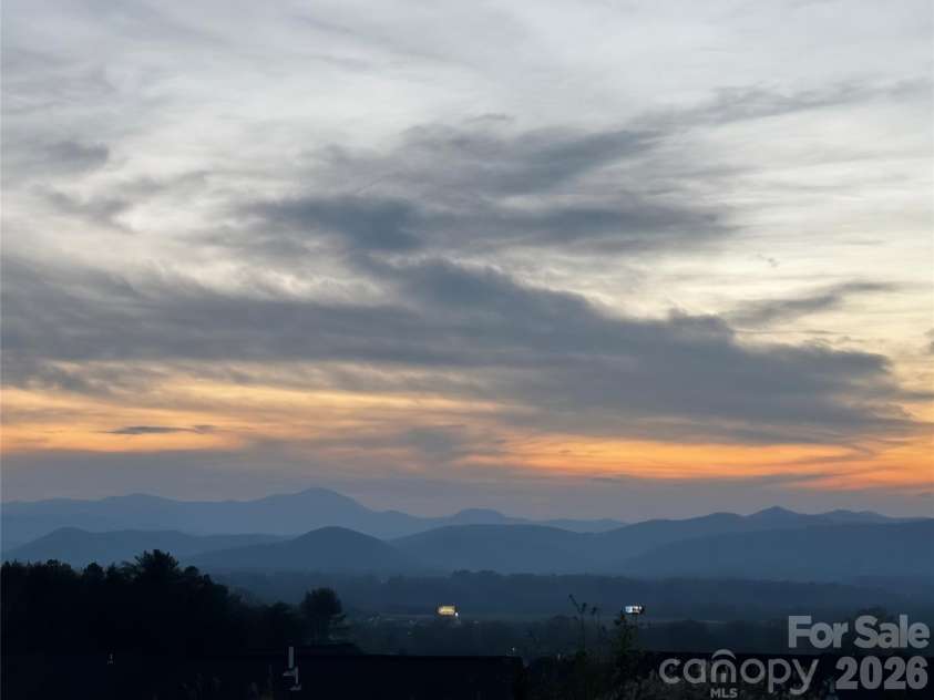 486 Cardwell Lane, Fletcher, NC 28732.  MLS# CAR4360446, YatesRealty ID 8403. 