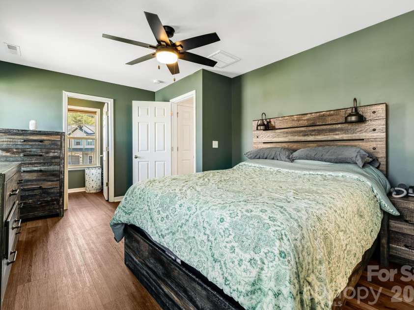 486 Cardwell Lane, Fletcher, NC 28732.  MLS# CAR4360446, YatesRealty ID 8403. Primary