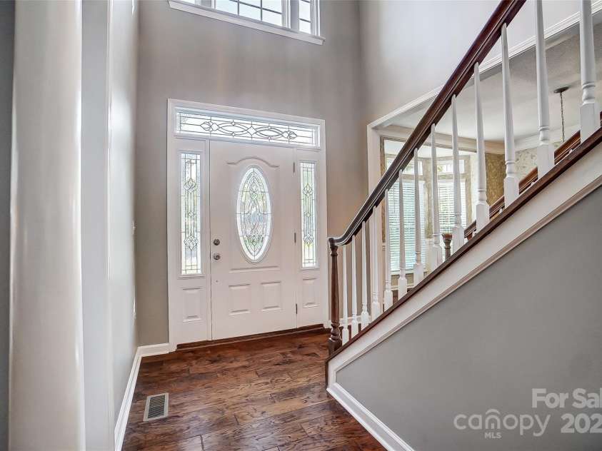 62 Pond View Lane, Fort Mill, SC 29715.  MLS# CAR4244600, YatesRealty ID 8403. 