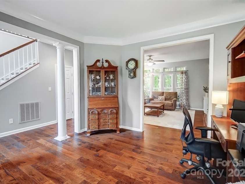 62 Pond View Lane, Fort Mill, SC 29715.  MLS# CAR4244600, YatesRealty ID 8403. 