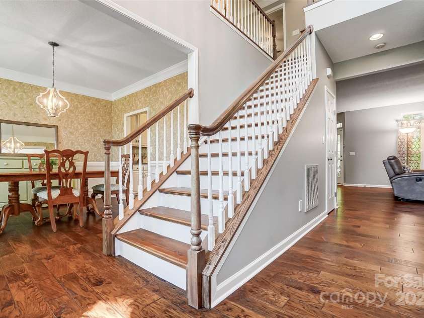 62 Pond View Lane, Fort Mill, SC 29715.  MLS# CAR4244600, YatesRealty ID 8403. 