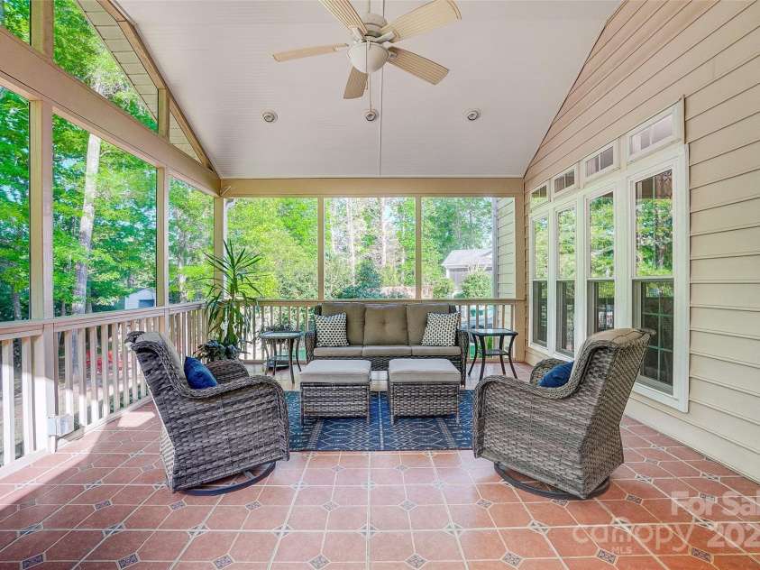 62 Pond View Lane, Fort Mill, SC 29715.  MLS# CAR4244600, YatesRealty ID 8403. 