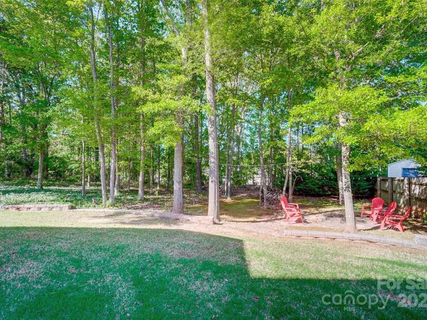 62 Pond View Lane, Fort Mill, SC 29715.  MLS# CAR4244600, YatesRealty ID 8403. 