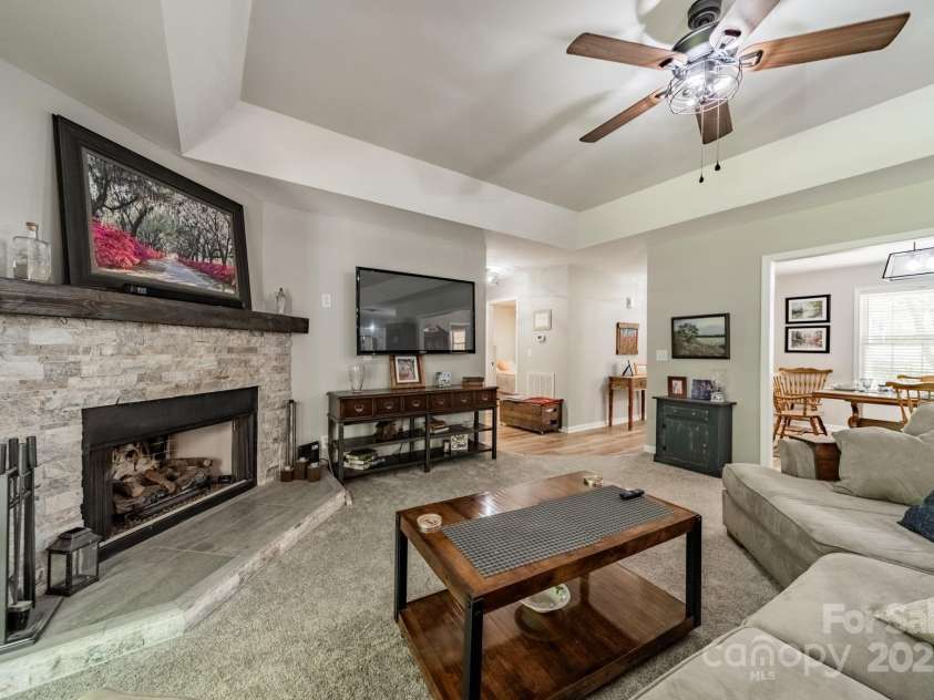 1374 Weatherby Drive, Salisbury, NC 28146.  MLS# CAR4248862, YatesRealty ID 8404. 