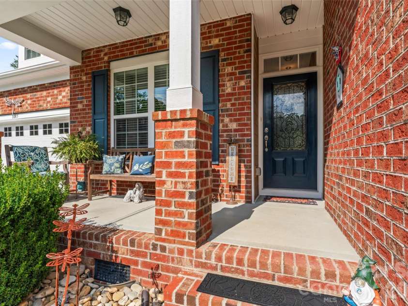 8015 Frances Haven Drive, Harrisburg, NC 28075.  MLS# CAR4318359, YatesRealty ID 8404. 
