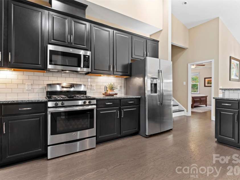 8015 Frances Haven Drive, Harrisburg, NC 28075.  MLS# CAR4318359, YatesRealty ID 8404. 
