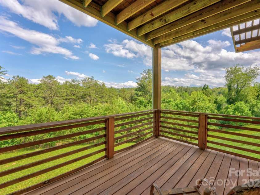 13 New Home Road, Marshall, NC 28753.  MLS# CAR4274055, YatesRealty ID 8405. 