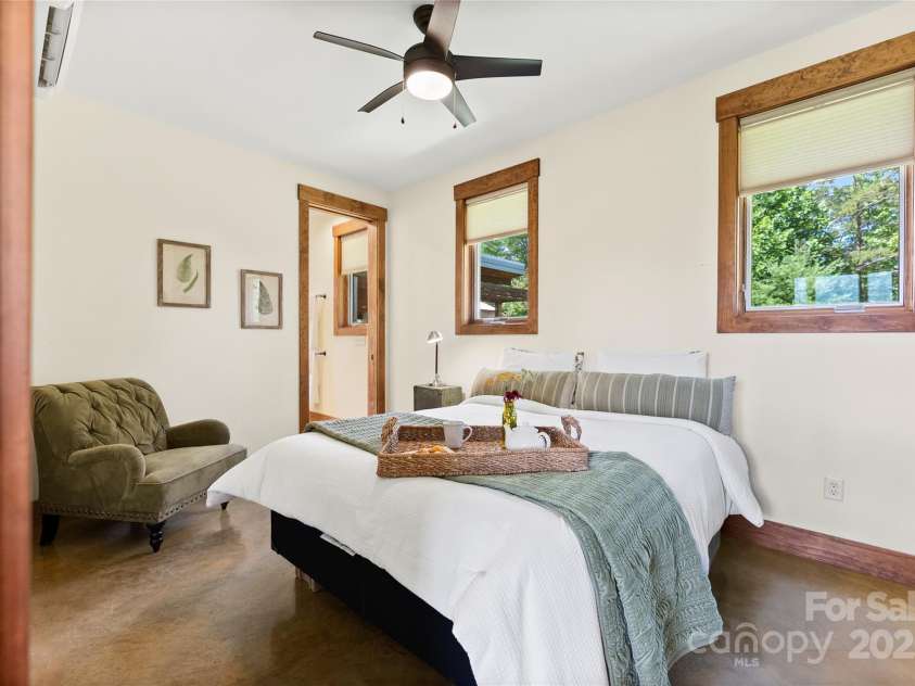 13 New Home Road, Marshall, NC 28753.  MLS# CAR4274055, YatesRealty ID 8405. Bedroom 1