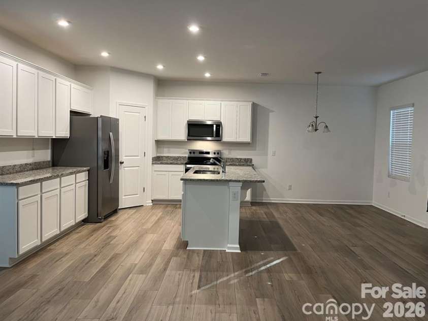 11004 Wickenden Way, Charlotte, NC 28214.  MLS# CAR4351156, YatesRealty ID 8406. 
