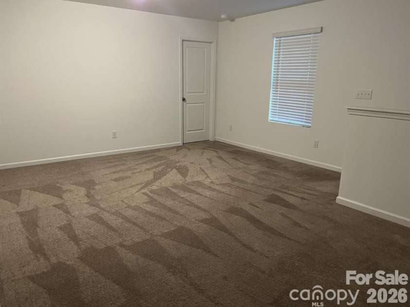 11004 Wickenden Way, Charlotte, NC 28214.  MLS# CAR4351156, YatesRealty ID 8406. 