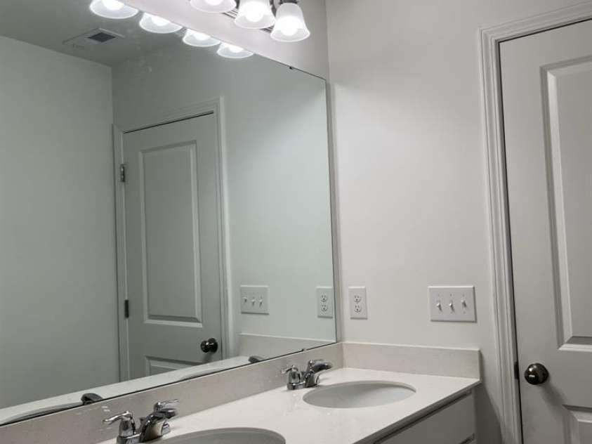 11004 Wickenden Way, Charlotte, NC 28214.  MLS# CAR4351156, YatesRealty ID 8406. 
