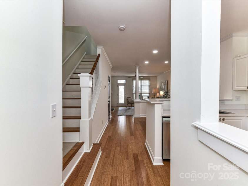 1568 Cleveland Avenue, Charlotte, NC 28203.  MLS# CAR4245055, YatesRealty ID 8406. 