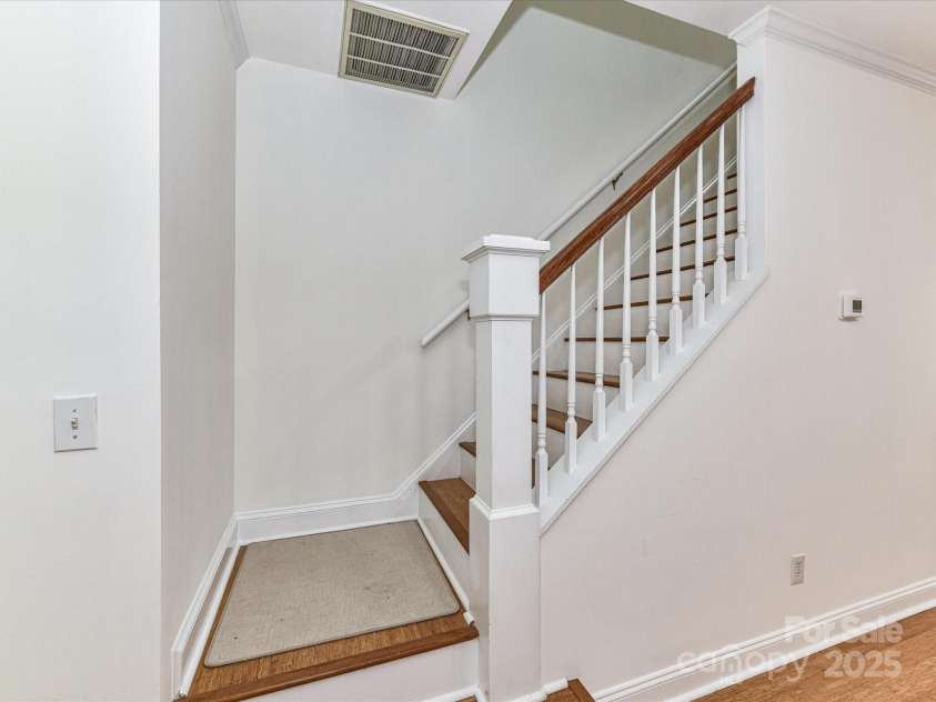 1568 Cleveland Avenue, Charlotte, NC 28203.  MLS# CAR4245055, YatesRealty ID 8406. 
