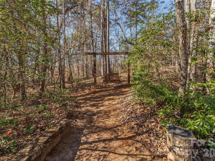 204 Mountain Vista Drive, Nebo, NC 28761.  MLS# CAR4330254, YatesRealty ID 8408. 