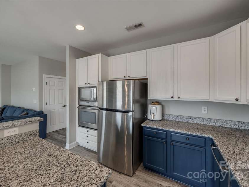 10071 Highland Creek Circle, Indian Land, SC 29707.  MLS# CAR4235607, YatesRealty ID 8409. 