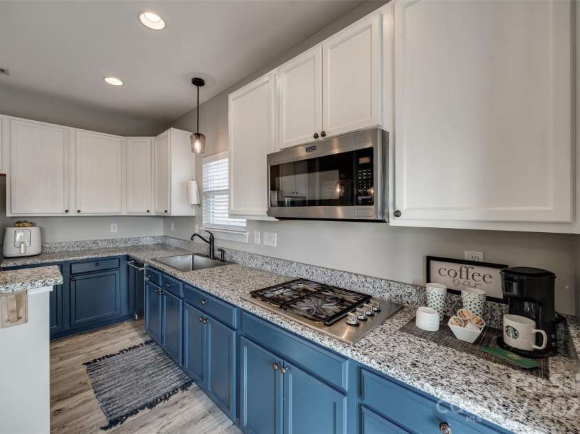10071 Highland Creek Circle, Indian Land, SC 29707.  MLS# CAR4235607, YatesRealty ID 8409. 