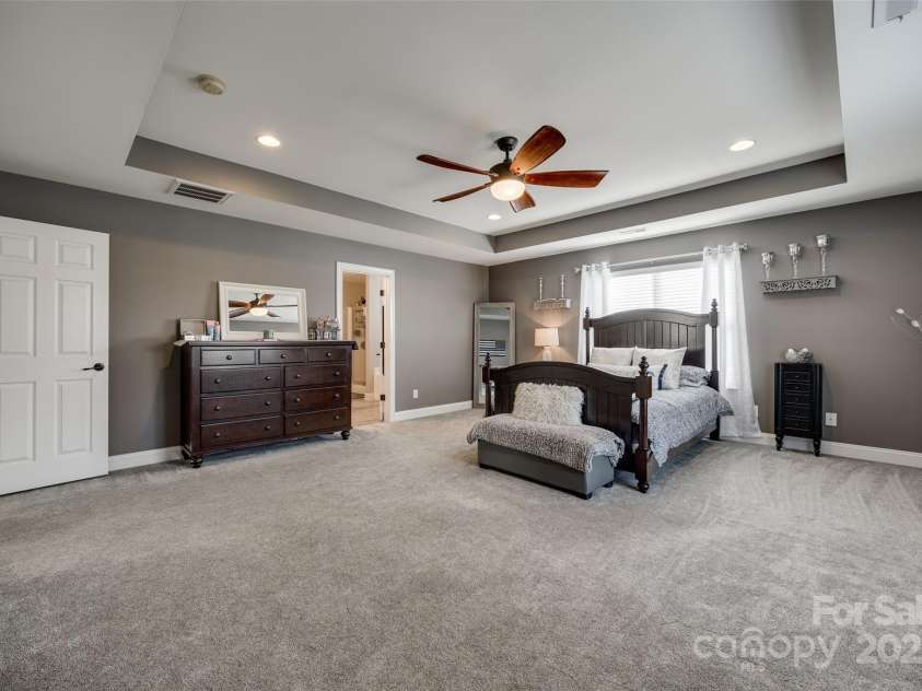 10071 Highland Creek Circle, Indian Land, SC 29707.  MLS# CAR4235607, YatesRealty ID 8409. Primary Bedroom