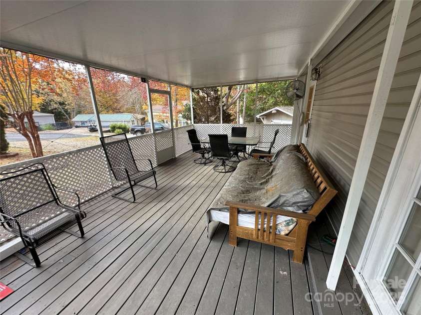 124 Hummingbird Circle, New London, NC 25127.  MLS# CAR4320596, YatesRealty ID 841. 