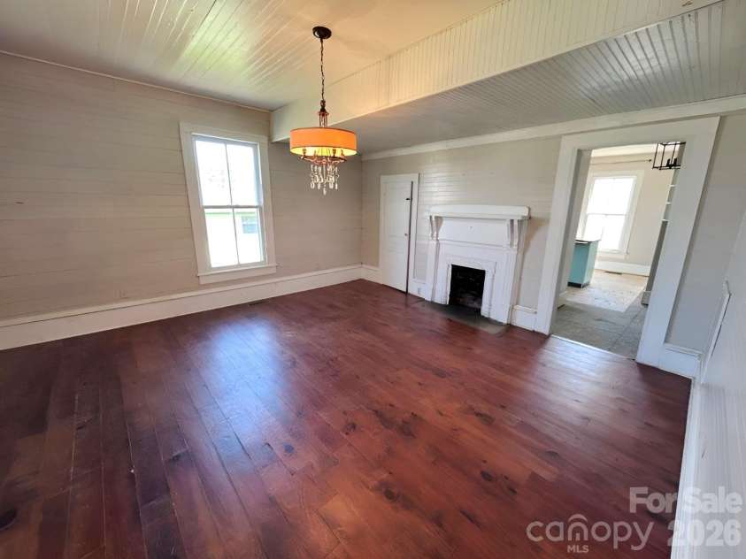 202 Central Avenue, Catawba, NC 28609.  MLS# CAR4359064, YatesRealty ID 8410. 