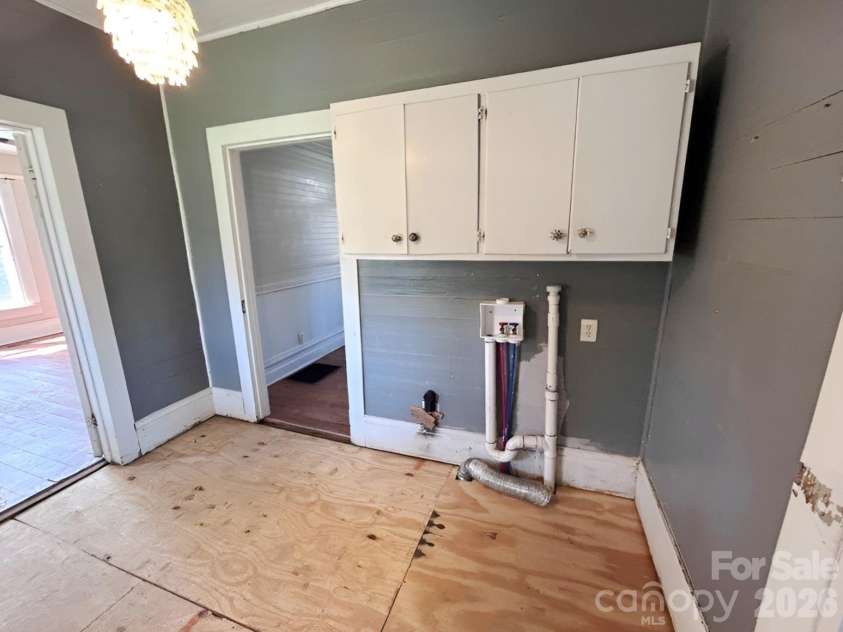 202 Central Avenue, Catawba, NC 28609.  MLS# CAR4359064, YatesRealty ID 8410. 
