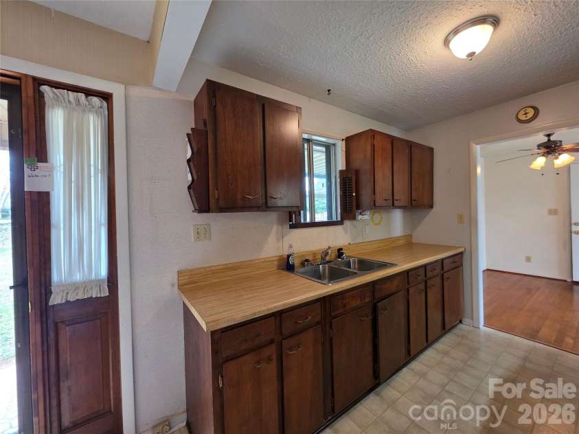 217 Park Road, Mount Holly, NC 28120.  MLS# CAR4360261, YatesRealty ID 8412. 