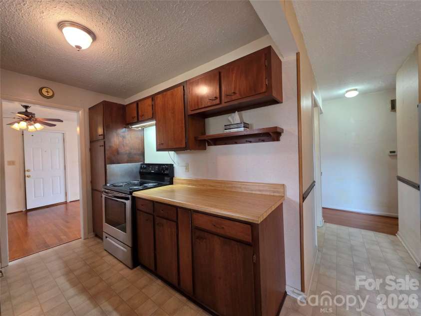 217 Park Road, Mount Holly, NC 28120.  MLS# CAR4360261, YatesRealty ID 8412. 