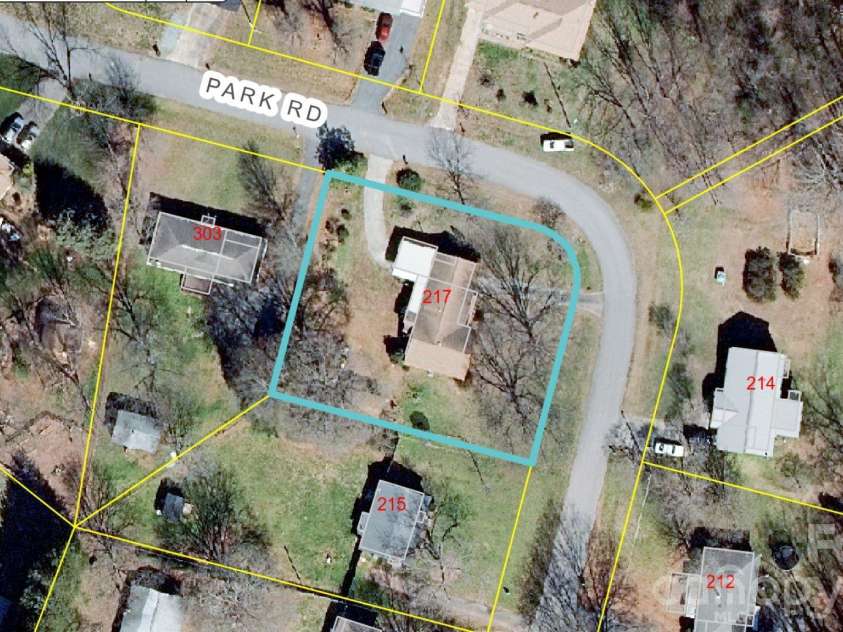 217 Park Road, Mount Holly, NC 28120.  MLS# CAR4360261, YatesRealty ID 8412. Large corner lot