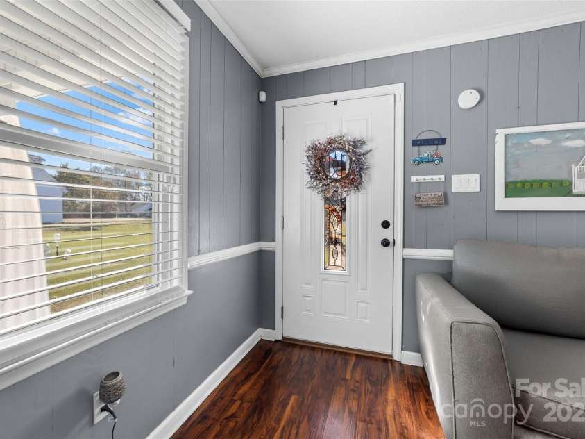 303 Knox Street, Clover, SC 29710.  MLS# CAR4207332, YatesRealty ID 8412. 