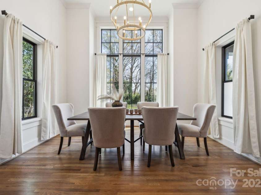 1218 Karendale Avenue, Charlotte, NC 28208.  MLS# CAR4239159, YatesRealty ID 8413. 