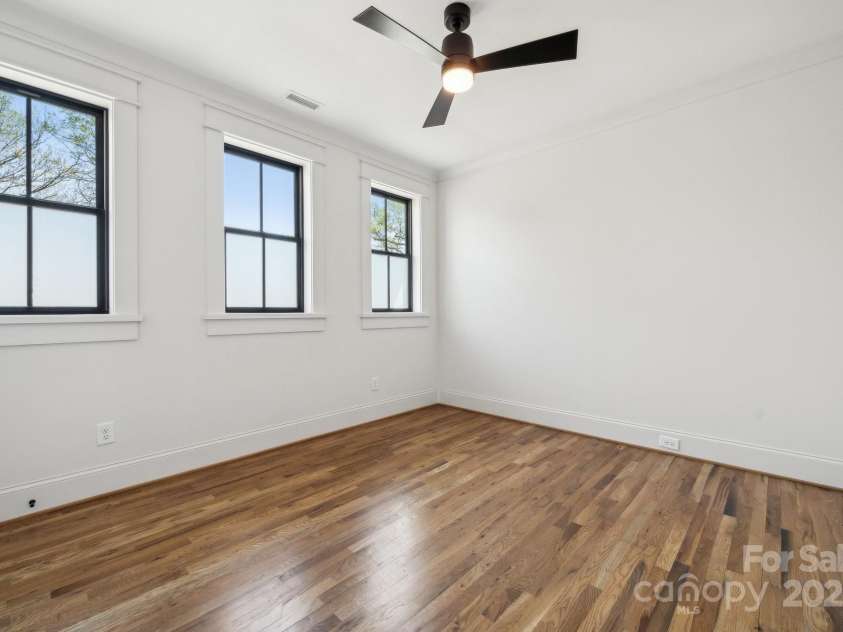 1218 Karendale Avenue, Charlotte, NC 28208.  MLS# CAR4239159, YatesRealty ID 8413. Bedroom 3