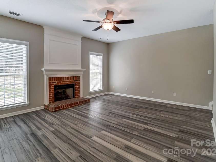 12332 Ridge Cove Circle, Charlotte, NC 28273.  MLS# CAR4230545, YatesRealty ID 8415. 