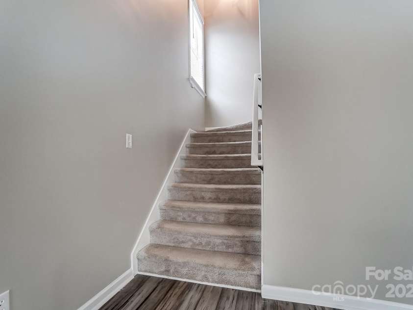 12332 Ridge Cove Circle, Charlotte, NC 28273.  MLS# CAR4230545, YatesRealty ID 8415. 