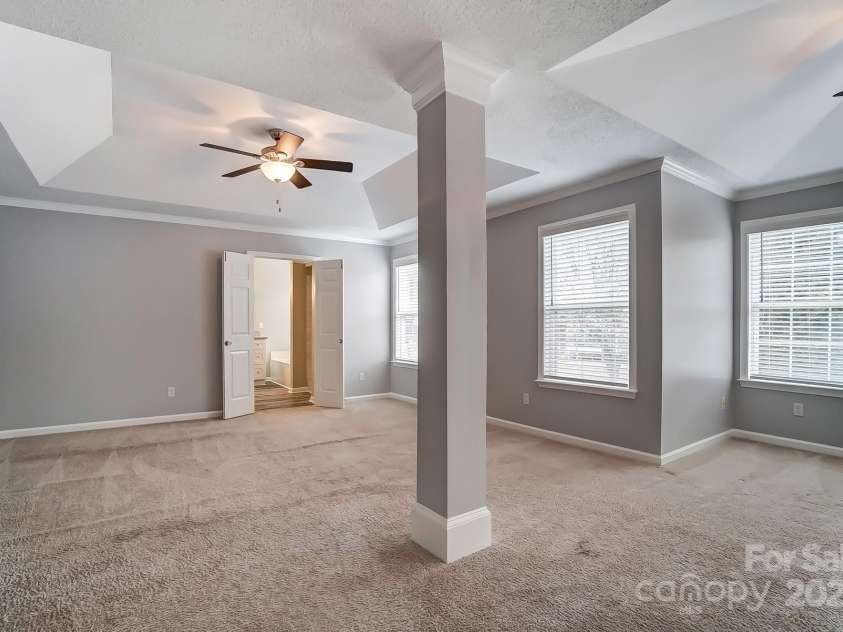 12332 Ridge Cove Circle, Charlotte, NC 28273.  MLS# CAR4230545, YatesRealty ID 8415. 