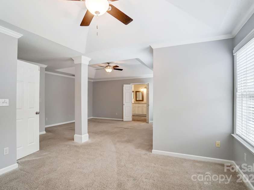 12332 Ridge Cove Circle, Charlotte, NC 28273.  MLS# CAR4230545, YatesRealty ID 8415. 