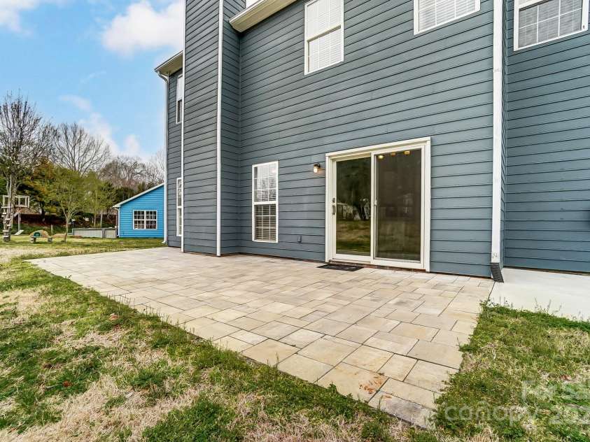 12332 Ridge Cove Circle, Charlotte, NC 28273.  MLS# CAR4230545, YatesRealty ID 8415. 