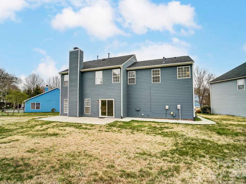 12332 Ridge Cove Circle, Charlotte, NC 28273.  MLS# CAR4230545, YatesRealty ID 8415. 