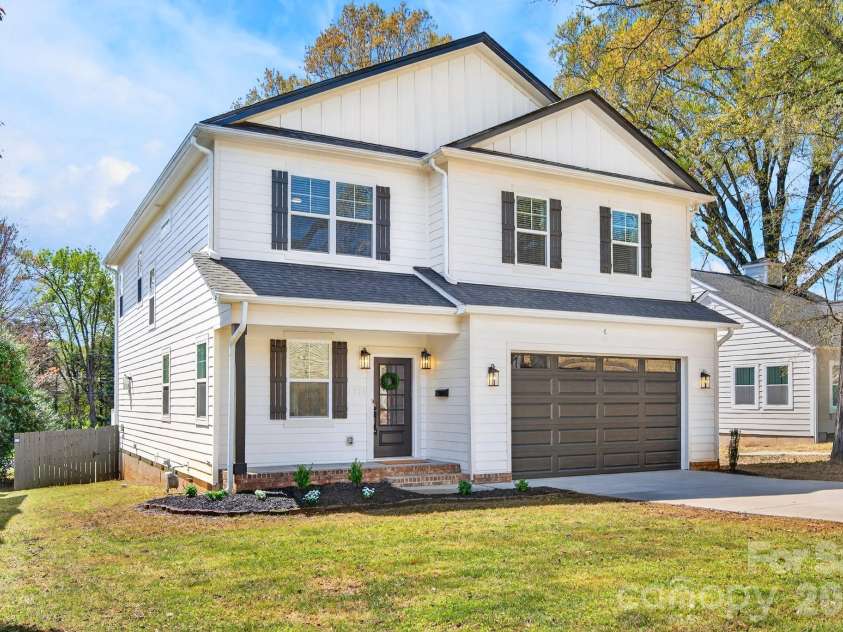 1316 Ordermore Avenue, Charlotte, NC 28203.  MLS# CAR4357333, YatesRealty ID 8415. 