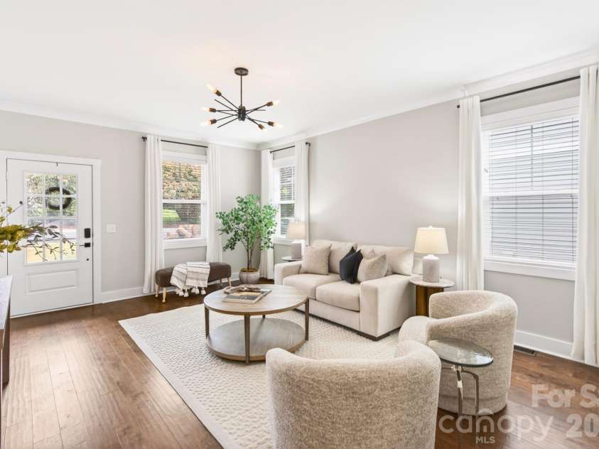 1316 Ordermore Avenue, Charlotte, NC 28203.  MLS# CAR4357333, YatesRealty ID 8415. 
