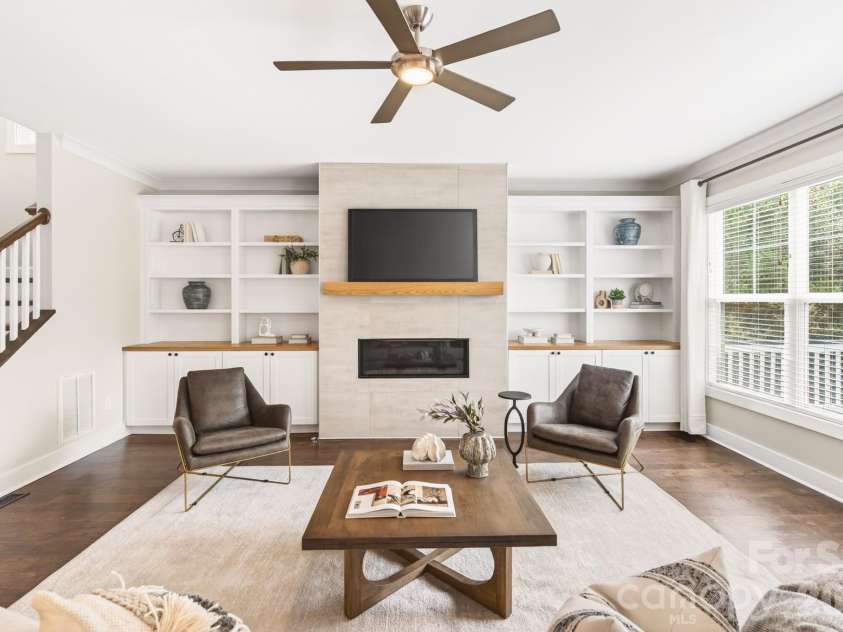 1316 Ordermore Avenue, Charlotte, NC 28203.  MLS# CAR4357333, YatesRealty ID 8415. 